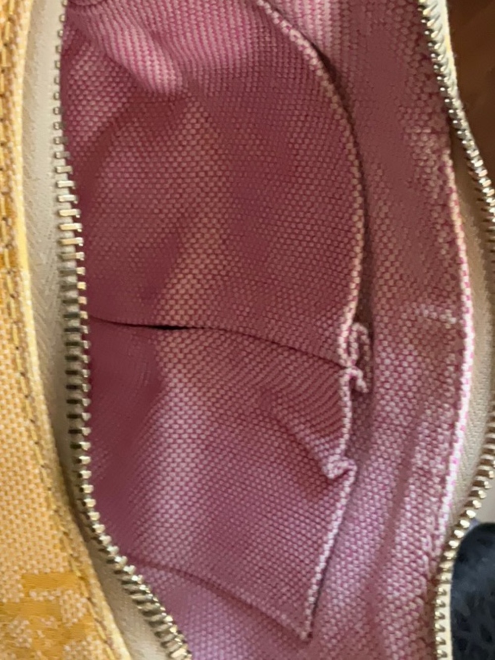 dooney & Bourke brand new shoulder bag without tags - Picture 6 of 6